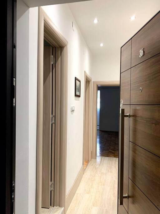 Central City Apartment Skopje Luaran gambar